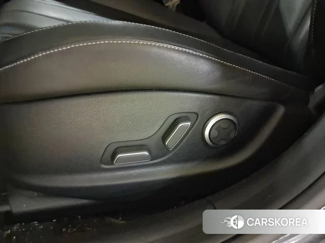 Genesis G80 (RG3) id 4392628 из Кореи 14