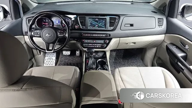 Kia The New Carnival id 2995369 из Кореи 17