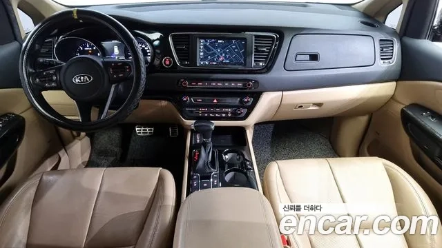 Kia The New Carnival id 2892035 из Кореи 17