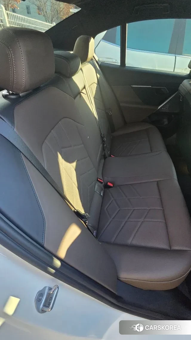 BMW 5 Series (G60) id 3517437 из Кореи 7