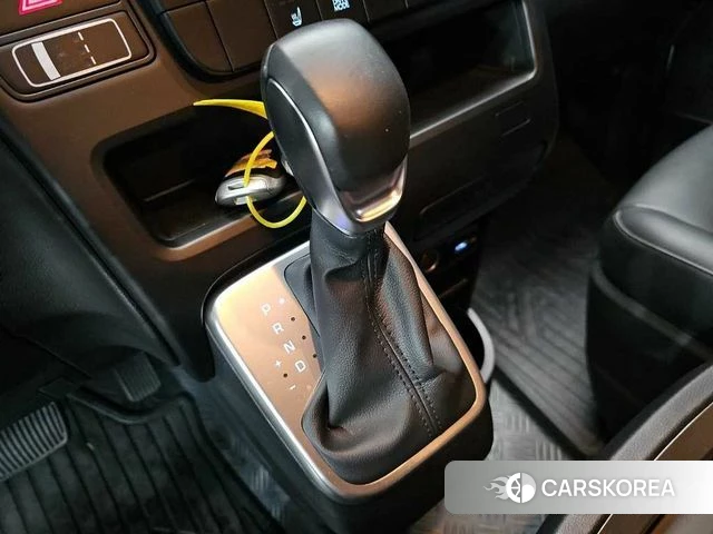 Hyundai Staria id 4692700 из Кореи 15