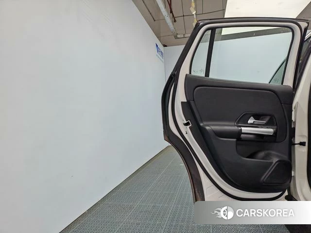 Mercedes-Benz GLA id 4353431 из Китая 16