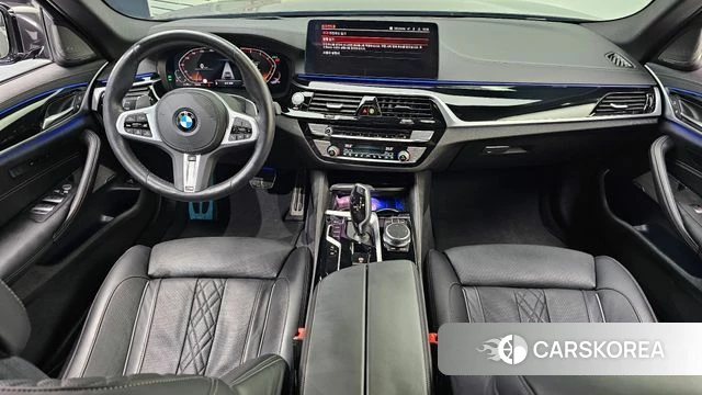 BMW 5 Series (G30) id 4389416 из Кореи 27