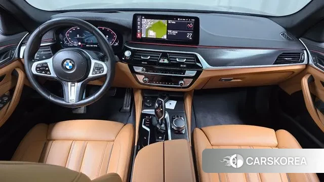 BMW 5 Series (G30) id 3416169 из Кореи 17