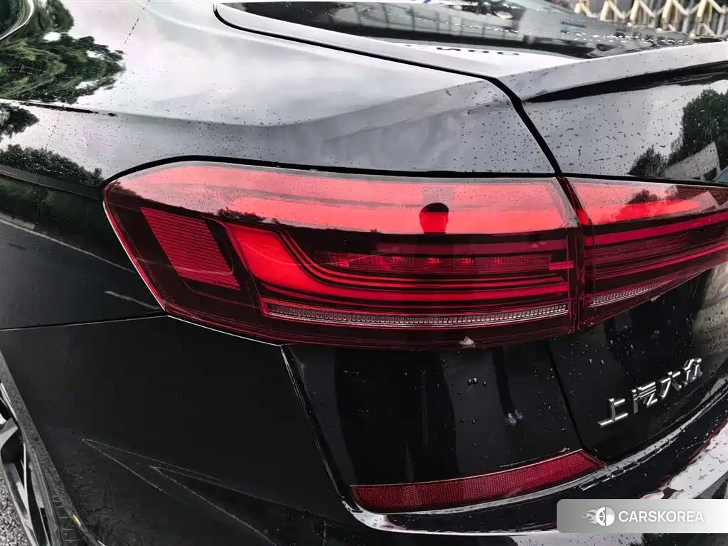 Volkswagen Passat id 4538857 из Китая 17