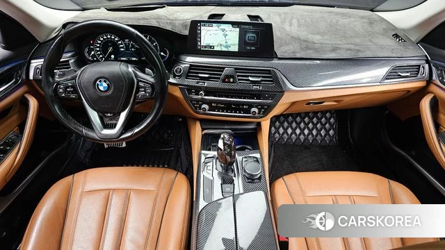 BMW 5 Series (G30) id 4587469 из Кореи 17