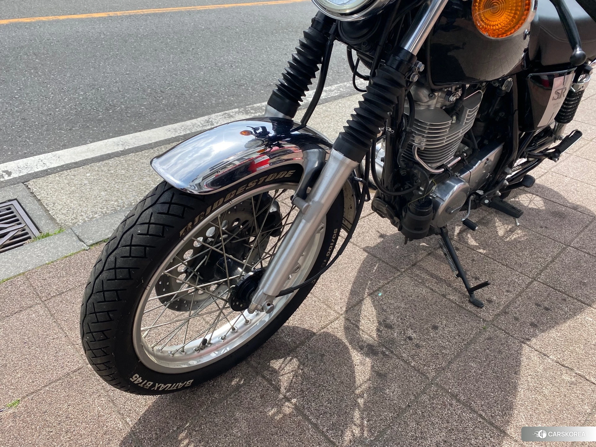 Yamaha SR 400 id 3946398 из Японии 8