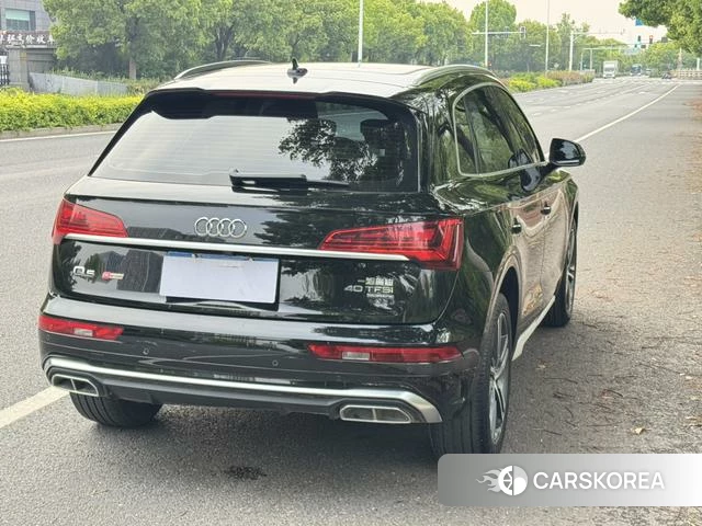 Audi Q5L id 4300902 из Китая 11