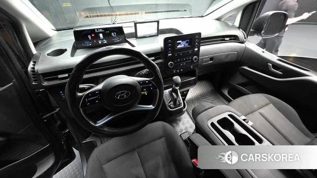 Hyundai Staria id 4396478 из Кореи 17