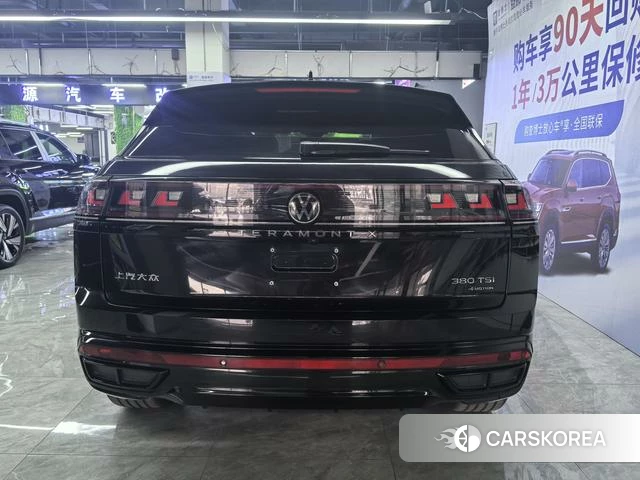 Volkswagen Tourang id 3901829 из Китая 7
