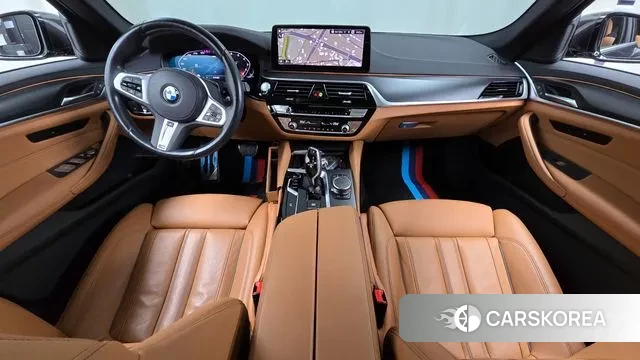 BMW 5 Series (G30) id 3645241 из Кореи 17