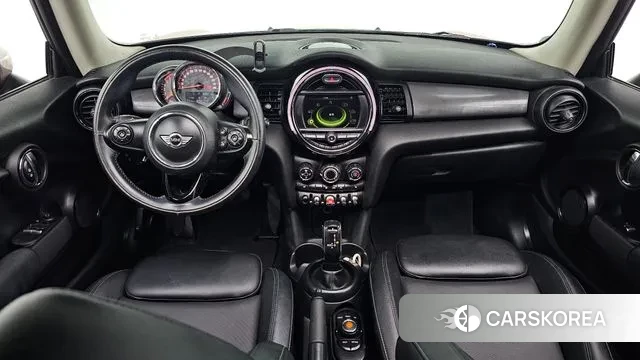 Mini Cooper D id 3117903 из Кореи 17