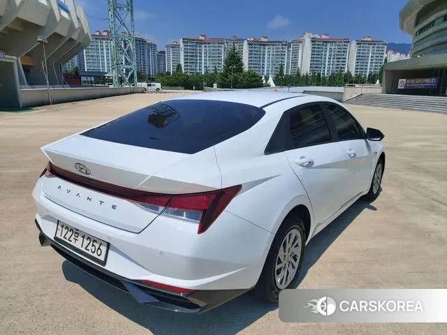 Hyundai Avante (CN7) id 3412519 из Кореи 15