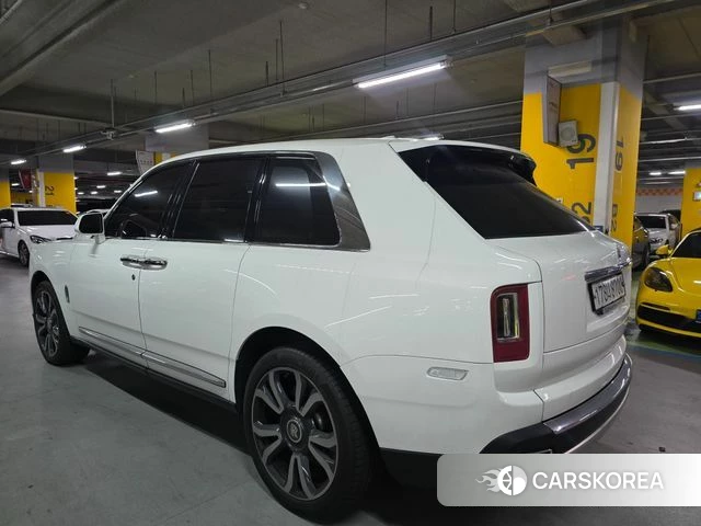 Rolls-Royce Cullinan id 4325277 из Кореи 11