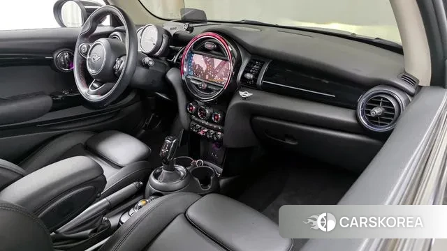 Mini Cooper S id 3568056 из Кореи 17