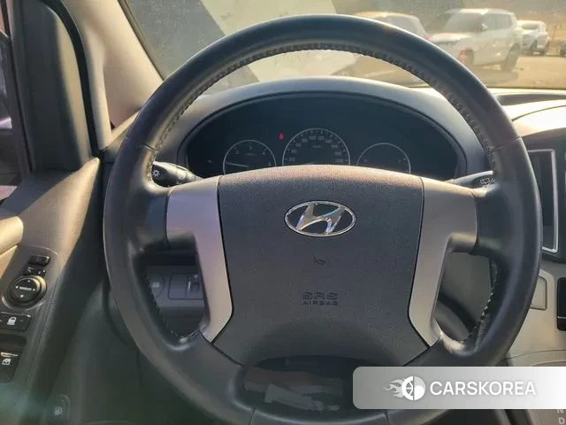 Hyundai The New Grand Starex id 2264846 из Кореи 15