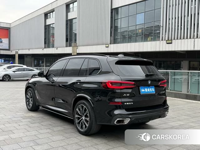 BMW X5 id 4374743 из Китая 22