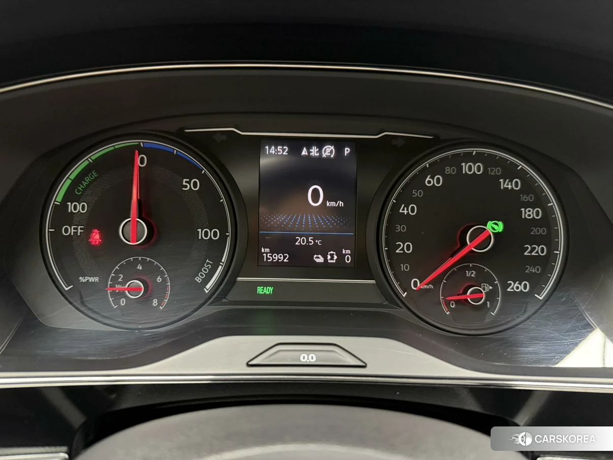 Volkswagen Passat PHEV id 4420765 из Китая 15