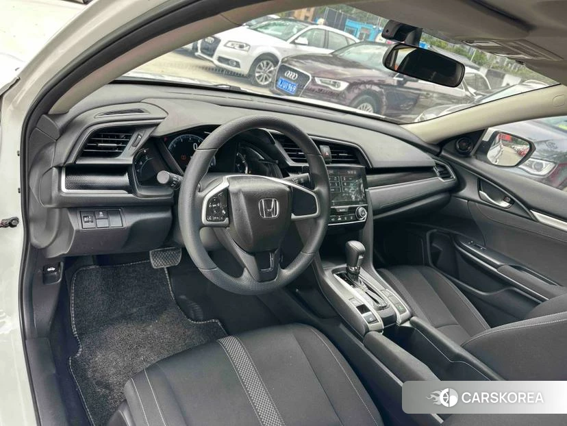 Honda Civic id 4515070 из Китая 7