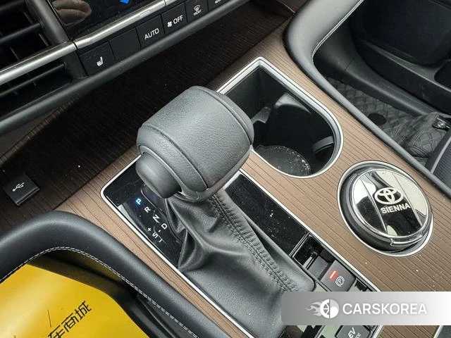 Toyota Saina id 4236631 из Китая 25