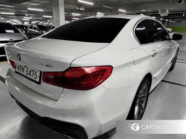 BMW 5 Series (G30) id 3821086 из Кореи 15