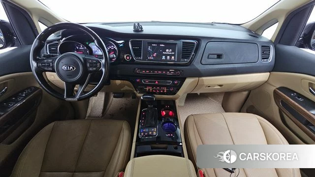 Kia All New Carnival id 4605494 из Кореи 27
