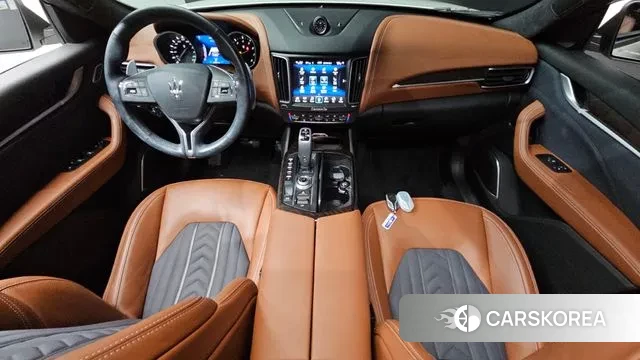 Maserati Levante id 3175846 из Кореи 17