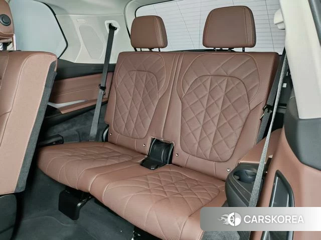 BMW X7 id 4260240 из Китая 10