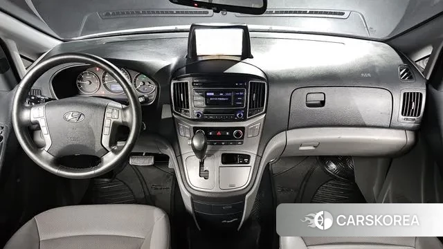 Hyundai The New Grand Starex id 3727953 из Кореи 17