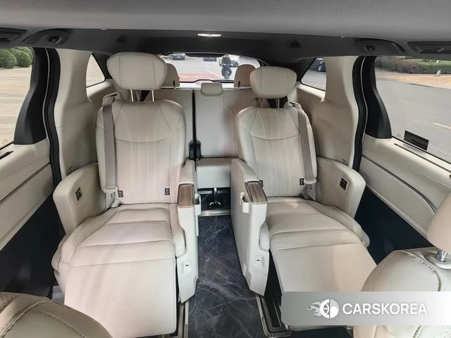Toyota Saina id 4276114 из Китая 30