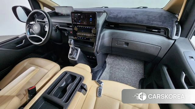 Hyundai Staria id 3892835 из Кореи 17