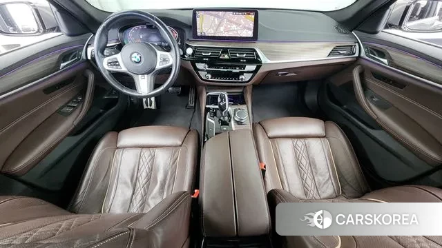 BMW 5 Series (G30) id 3361843 из Кореи 17