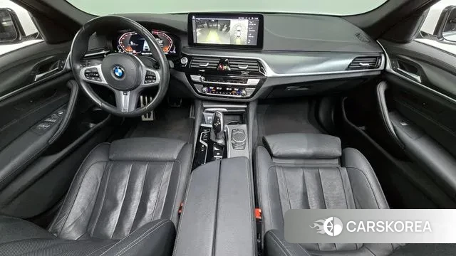 BMW 5 Series (G30) id 3545080 из Кореи 17