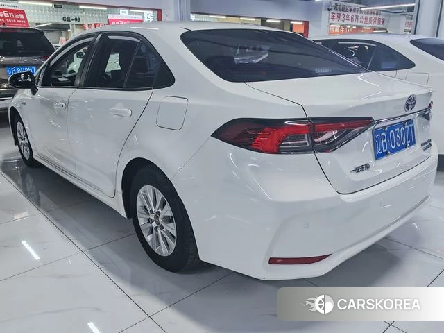 Toyota Corolla id 4257529 из Китая 7