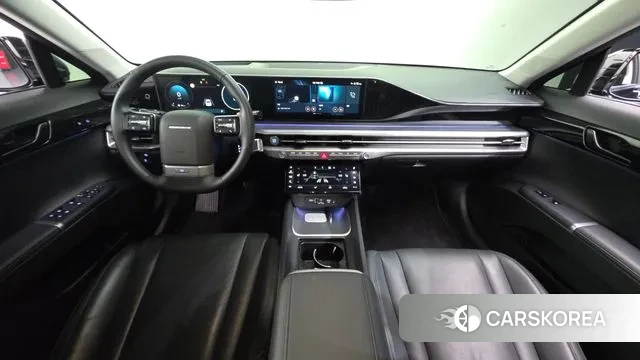 Hyundai Grandeur (GN7) id 3042973 из Кореи 17