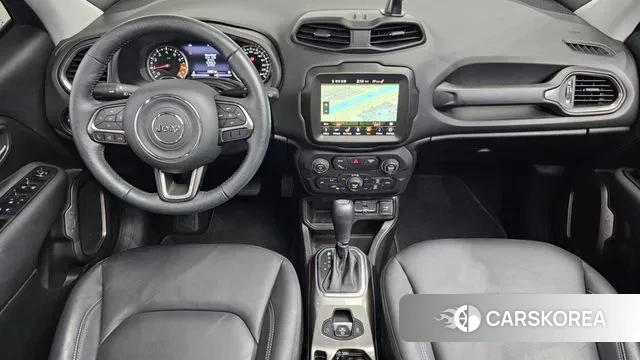 Jeep Renegade id 3354586 из Кореи 17