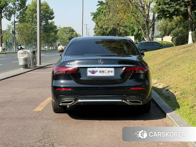 Mercedes-Benz E-class id 4277664 из Китая 10