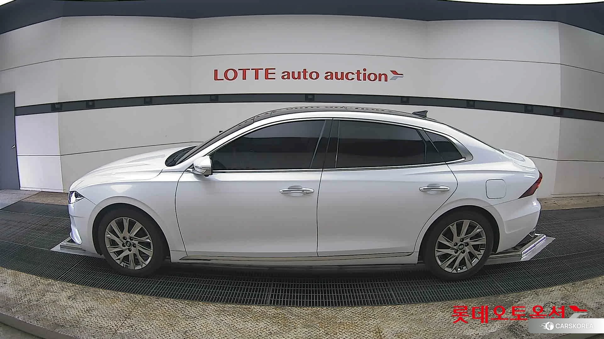 Hyundai Grandeur Hybrid id 3875705 из Кореи 36