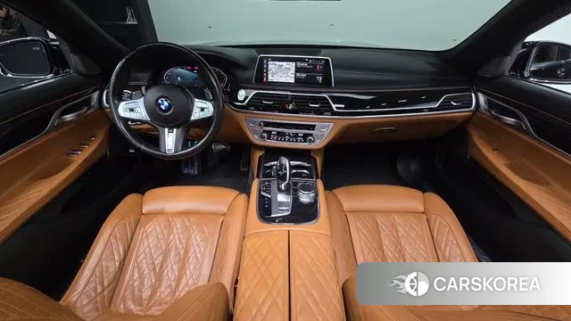 BMW 7 Series (G11) id 3698230 из Кореи 17