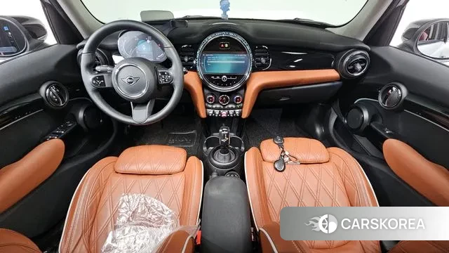 Mini Cooper S id 3610942 из Кореи 17