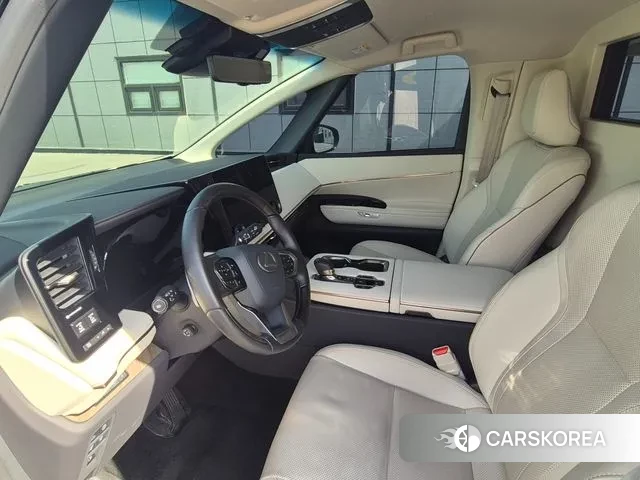 Lexus LM Second Generation id 3757952 из Кореи 15