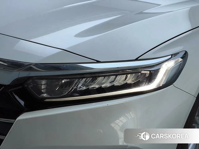 Honda Accord id 4271089 из Китая 17