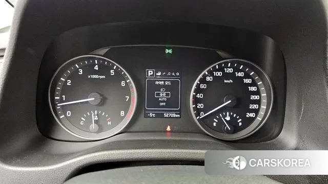 Hyundai Avante AD id 3602420 из Кореи 17