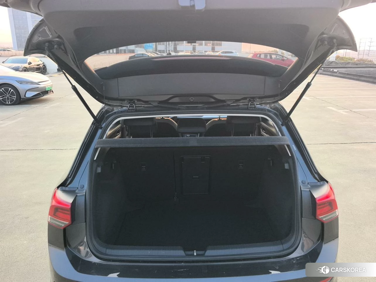 Volkswagen Golf id 4498809 из Китая 16