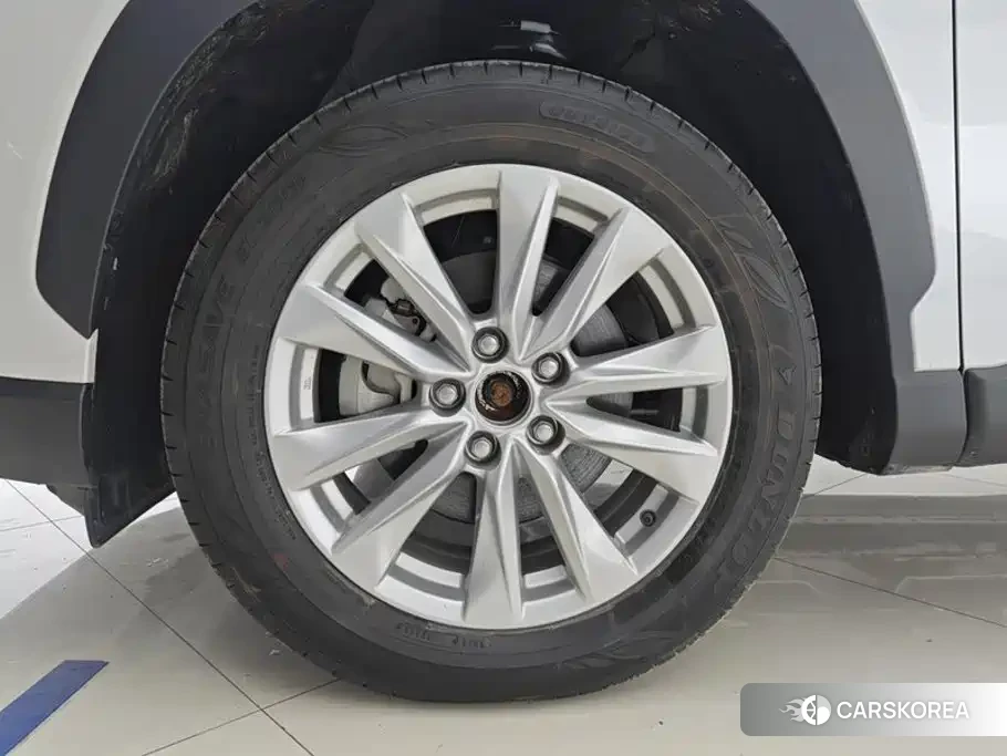 Toyota Corolla id 4681161 из Китая 13
