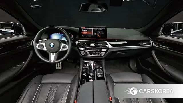 BMW 5 Series (G30) id 3027285 из Кореи 17