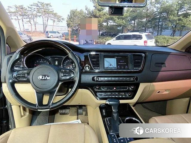 Kia The New Carnival id 3808329 из Кореи 17