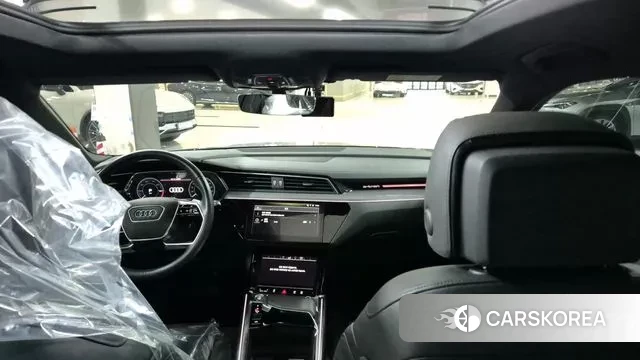 Audi e-Tron id 3371124 из Кореи 17