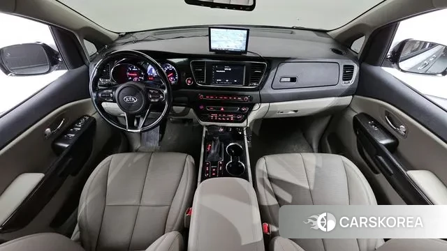 Kia The New Carnival id 3233467 из Кореи 17