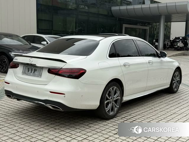 Mercedes-Benz E-class id 4274464 из Китая 7